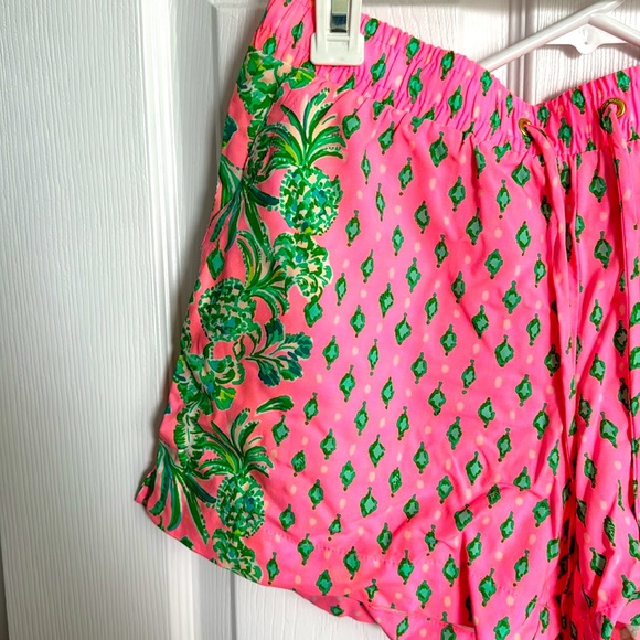 New pink & green Lilly Pulitzer Katia drawstring shorts - Picture 2 of 2